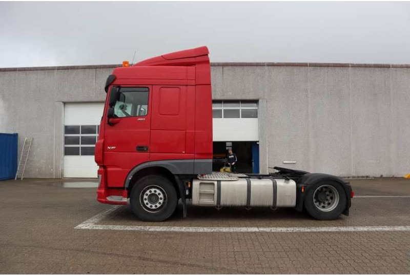 DAF XF 480 FT EURO 6 - Tractor unit: picture 5 DAF XF 480 FT EURO 6 - Tractor unit: picture 5