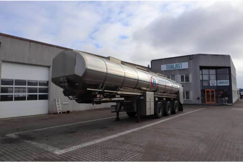 VM Tank trailer/tankauflieger - Tank semi-trailer: picture 1 VM Tank trailer/tankauflieger - Tank semi-trailer: picture 1