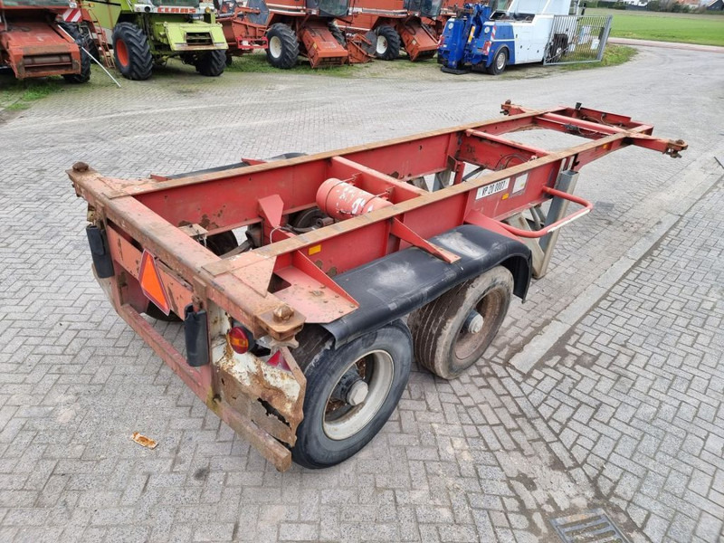 Fruehauf STEELSPRING - Drumbrakes - Container transporter/ Swap body semi-trailer: picture 5 Fruehauf STEELSPRING - Drumbrakes - Container transporter/ Swap body semi-trailer: picture 5
