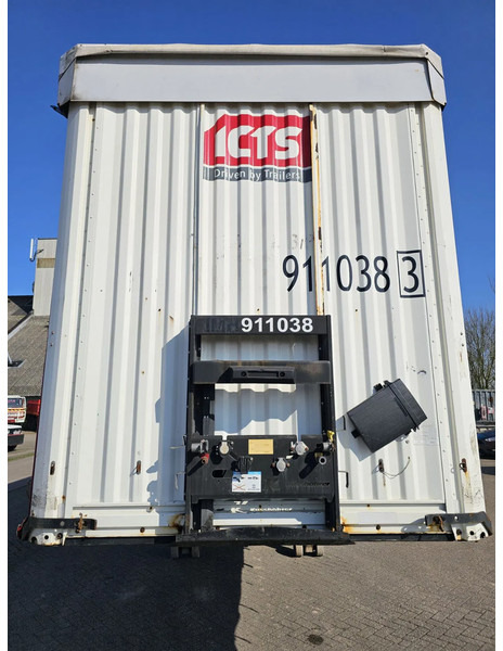 Kässbohrer Huckepack Mega P400 - Full Ferry - Curtainsider semi-trailer: picture 2 Kässbohrer Huckepack Mega P400 - Full Ferry - Curtainsider semi-trailer: picture 2