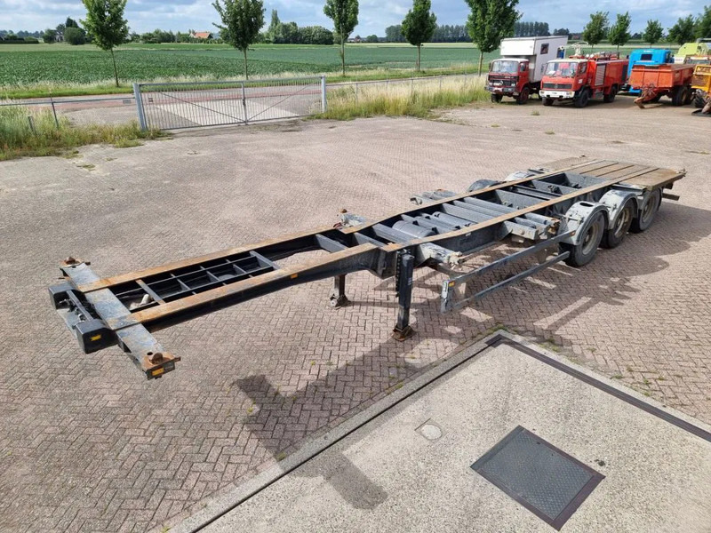 SNF 10FT - 2x20FT - 40FT - 45FT - Container transporter/ Swap body semi-trailer: picture 1 SNF 10FT - 2x20FT - 40FT - 45FT - Container transporter/ Swap body semi-trailer: picture 1