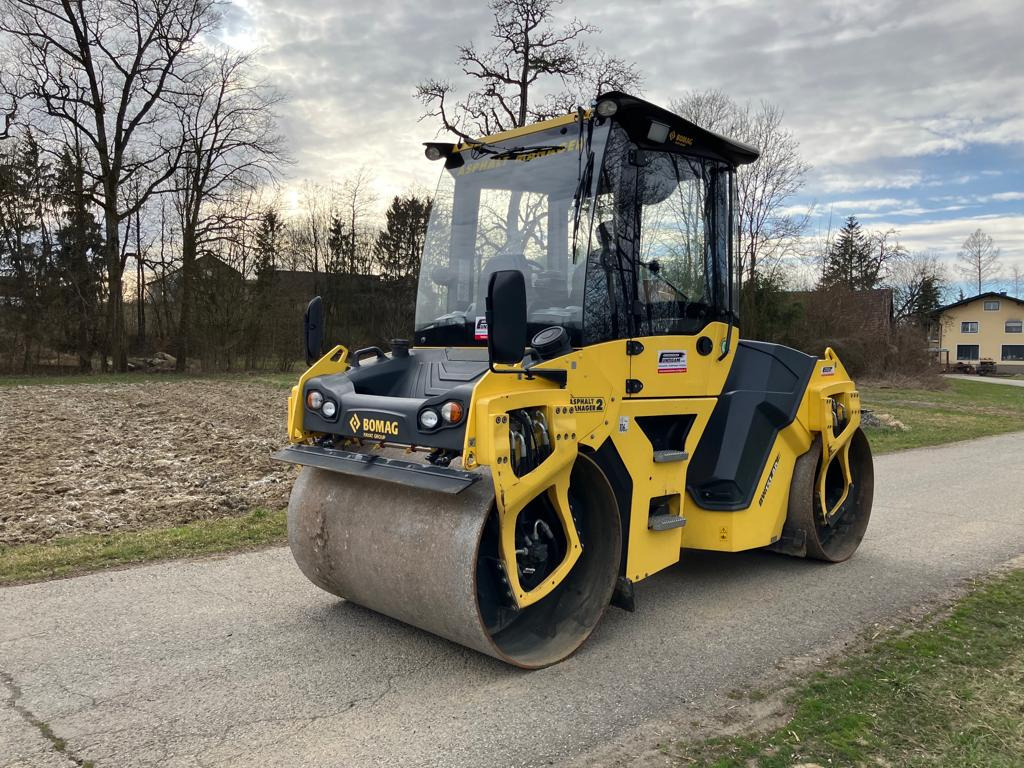 BOMAG BW 151 AD-5 AM - Roller: picture 3 BOMAG BW 151 AD-5 AM - Roller: picture 3