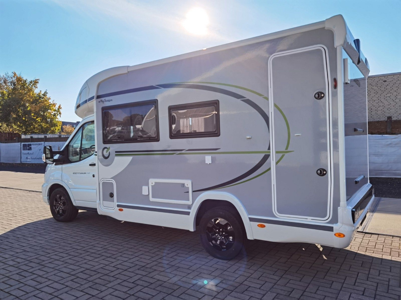 Chausson 650 TITANIUM / - 2026 - / 165PS - 8G. / HUBBETT - Semi-integrated motorhome: picture 5 Chausson 650 TITANIUM / - 2026 - / 165PS - 8G. / HUBBETT - Semi-integrated motorhome: picture 5