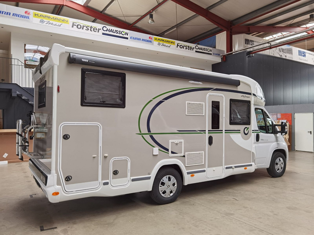 Chausson 724 ETAPE - LINE /140PS /ZUBEHÖR & CONNECT PAKET - Semi-integrated motorhome: picture 4 Chausson 724 ETAPE - LINE /140PS /ZUBEHÖR & CONNECT PAKET - Semi-integrated motorhome: picture 4
