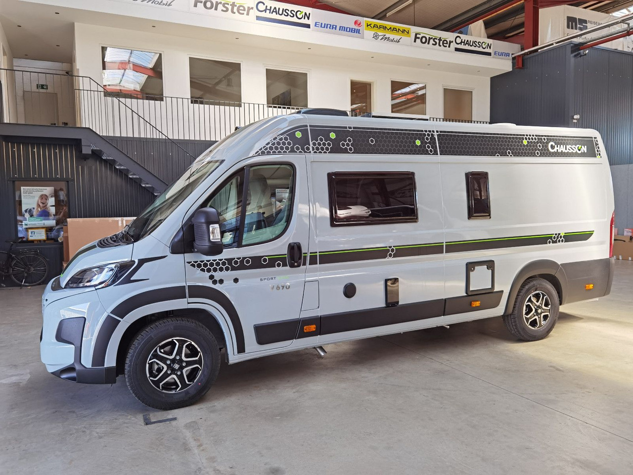 Chausson V690 SPORT LINE /-2025-/ 140PS- 8G / XXL-HUBBETT - Camper van: picture 4 Chausson V690 SPORT LINE /-2025-/ 140PS- 8G / XXL-HUBBETT - Camper van: picture 4