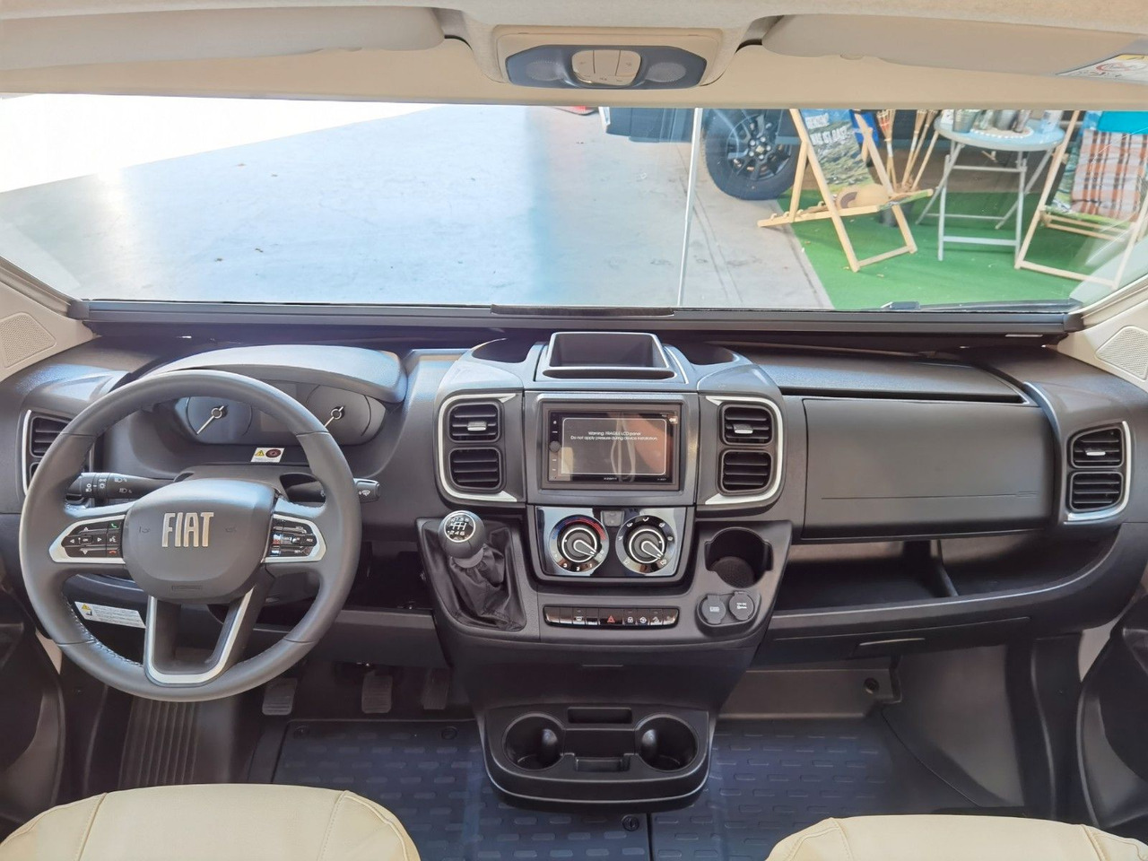 Alcove motorhome Eura Mobil ACTIVA ONE 630 LS / -2025- / 140PS / RAUMWUNDER: picture 13 Alcove motorhome Eura Mobil ACTIVA ONE 630 LS / -2025- / 140PS / RAUMWUNDER: picture 13