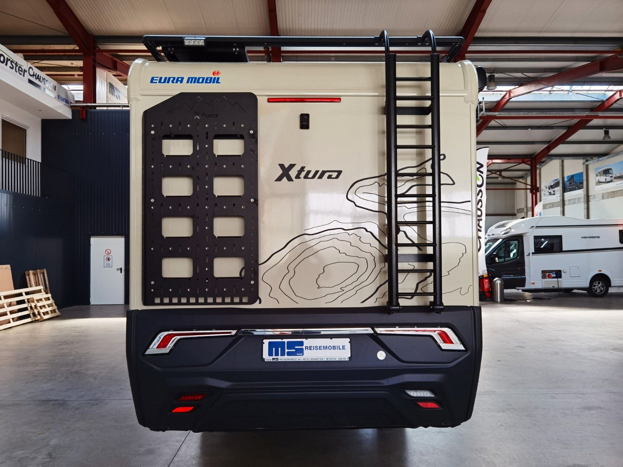 Leasing of  Eura Mobil XTURA 686 EF / - 2025 - / 4x4 - FERNREISEMOBIL Eura Mobil XTURA 686 EF / - 2025 - / 4x4 - FERNREISEMOBIL: picture 9