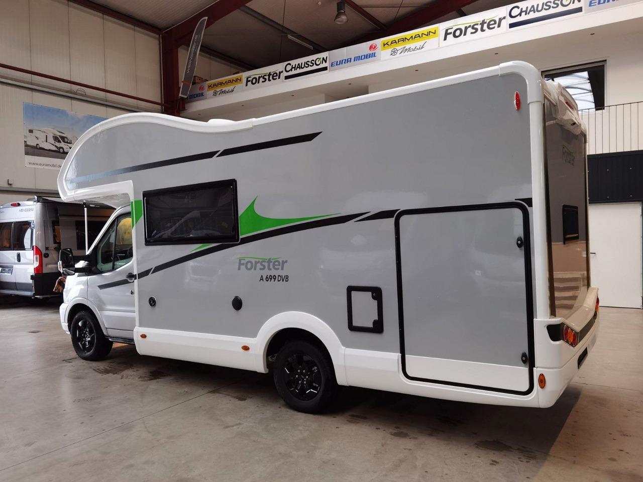 Forster A 699 DVB / -2026- / 165PS-8G AUTOMATIK - Alcove motorhome: picture 5 Forster A 699 DVB / -2026- / 165PS-8G AUTOMATIK - Alcove motorhome: picture 5