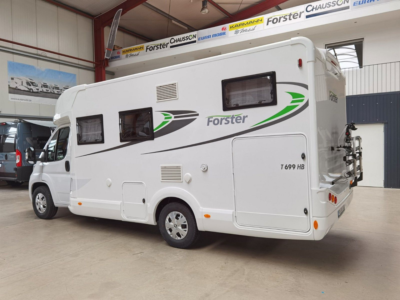 Forster T 699 HB / 140PS / EB- HUBBETT & HECKBETT - Semi-integrated motorhome: picture 5 Forster T 699 HB / 140PS / EB- HUBBETT & HECKBETT - Semi-integrated motorhome: picture 5