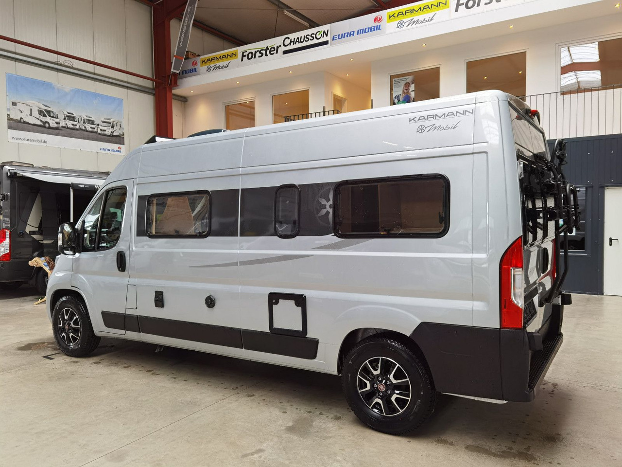 Karmann DAVIS 590 LIFESTYLE / 140PS / SKY-ROOF & ALU - Camper van: picture 5 Karmann DAVIS 590 LIFESTYLE / 140PS / SKY-ROOF & ALU - Camper van: picture 5