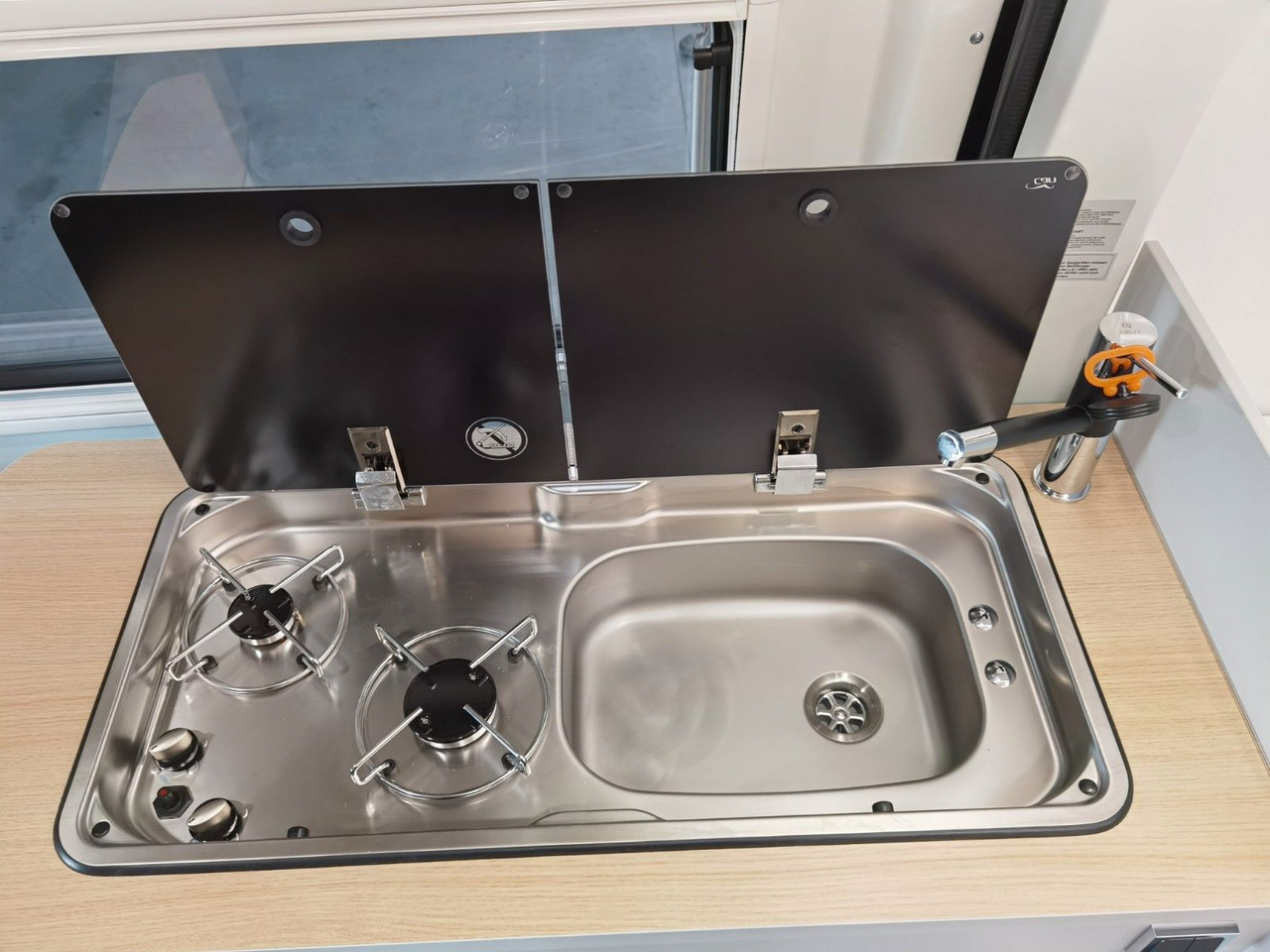 Leasing of  Karmann DEXTER 570 / 170 PS / 4x4/ ALU / SOLAR / MARKISE Karmann DEXTER 570 / 170 PS / 4x4/ ALU / SOLAR / MARKISE: picture 18