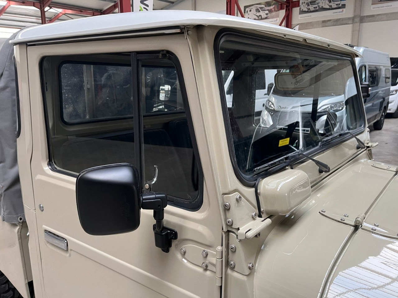 Toyota LAND CRUISER HJ 45 - 3.6l DIESEL / PICK UP - SUV: picture 5 Toyota LAND CRUISER HJ 45 - 3.6l DIESEL / PICK UP - SUV: picture 5