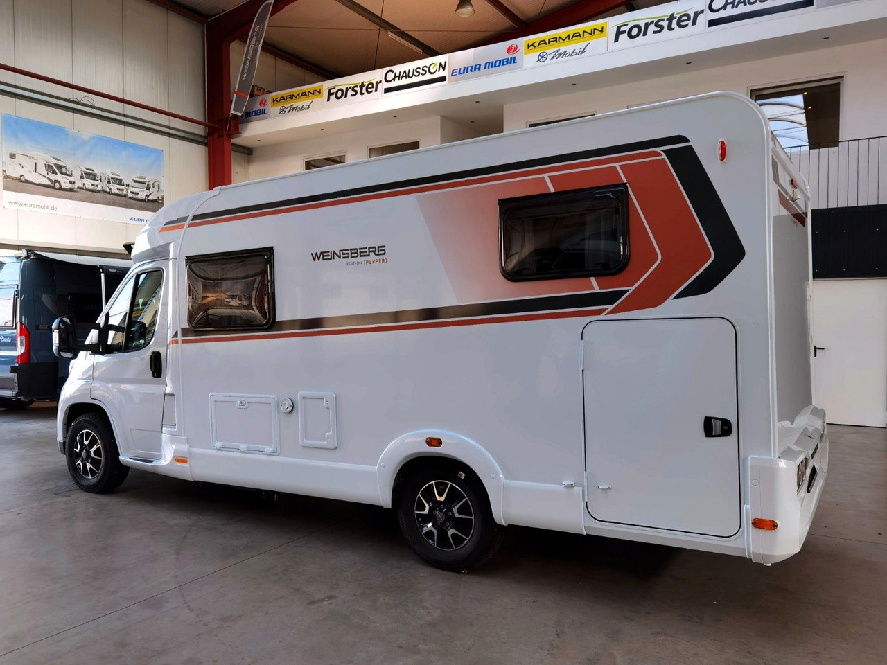 Weinsberg CARACOMPACT 600 MEG EDITION PEPPER / MODELL 2025 - Semi-integrated motorhome: picture 5 Weinsberg CARACOMPACT 600 MEG EDITION PEPPER / MODELL 2025 - Semi-integrated motorhome: picture 5