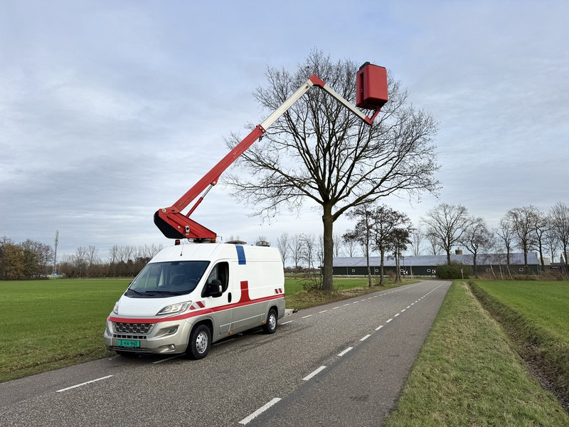 Citroën Jumper 2.2HDI Autohoogwerker Arbeitsbuhne 12.5mtr werkhoogte 2016 - Truck mounted aerial platform: picture 1 Citroën Jumper 2.2HDI Autohoogwerker Arbeitsbuhne 12.5mtr werkhoogte 2016 - Truck mounted aerial platform: picture 1