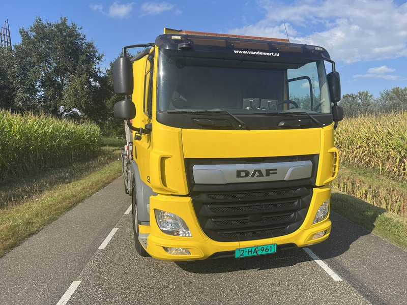 DAF CF 290 - Garbage truck: picture 4 DAF CF 290 - Garbage truck: picture 4