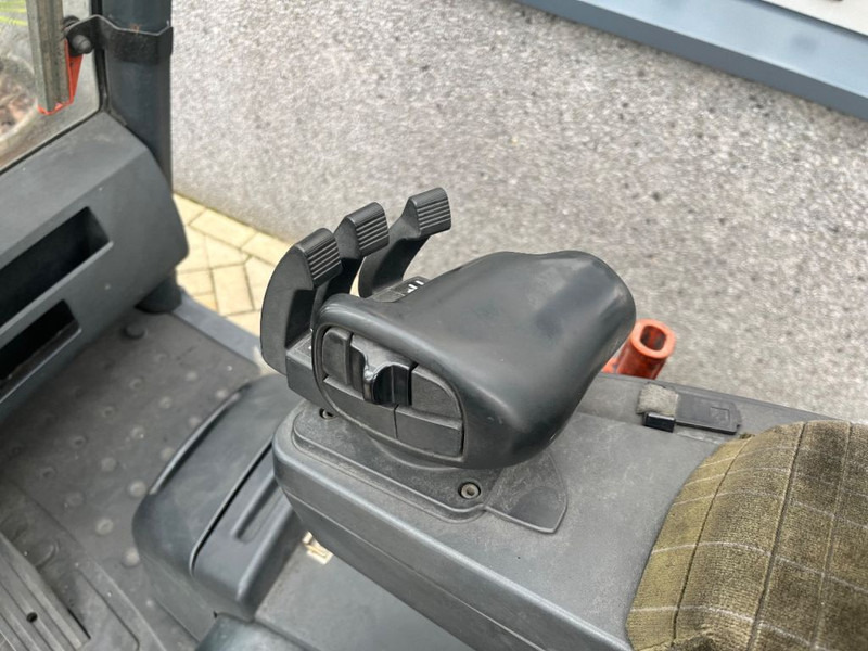 Electric forklift Jungheinrich EFG 430: picture 13