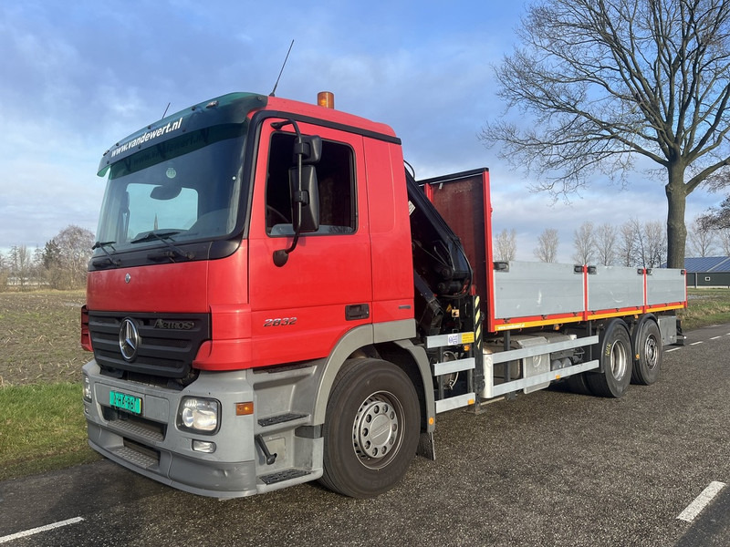 Mercedes-Benz ACTROS 2832 - Dropside/ Flatbed truck, Crane truck: picture 1 Mercedes-Benz ACTROS 2832 - Dropside/ Flatbed truck, Crane truck: picture 1