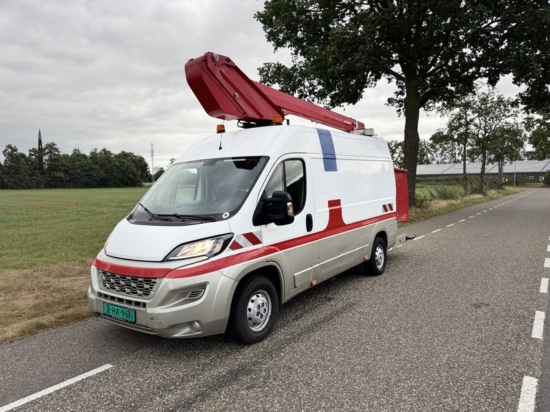 Peugeot 2.0HDI 13mtr werkhoogte 2018 - Truck mounted aerial platform: picture 1 Peugeot 2.0HDI 13mtr werkhoogte 2018 - Truck mounted aerial platform: picture 1