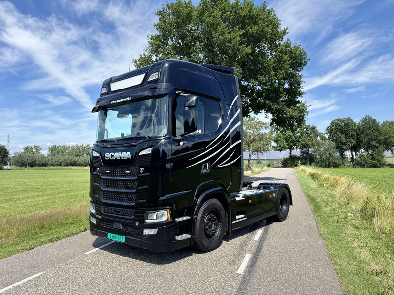 Scania S520 V8 4x2 Full Air - Automaat - Retarder - Euro 6 - I Park Cool - 2018 - TUV 02-2026 - Tractor unit: picture 3 Scania S520 V8 4x2 Full Air - Automaat - Retarder - Euro 6 - I Park Cool - 2018 - TUV 02-2026 - Tractor unit: picture 3