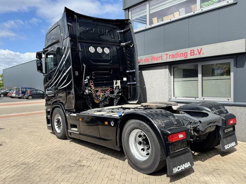 Scania S520 V8 4x2 Full Air - Automaat - Retarder - Euro 6 - I Park Cool - 2018 - TUV 02-2026 - Tractor unit: picture 4 Scania S520 V8 4x2 Full Air - Automaat - Retarder - Euro 6 - I Park Cool - 2018 - TUV 02-2026 - Tractor unit: picture 4