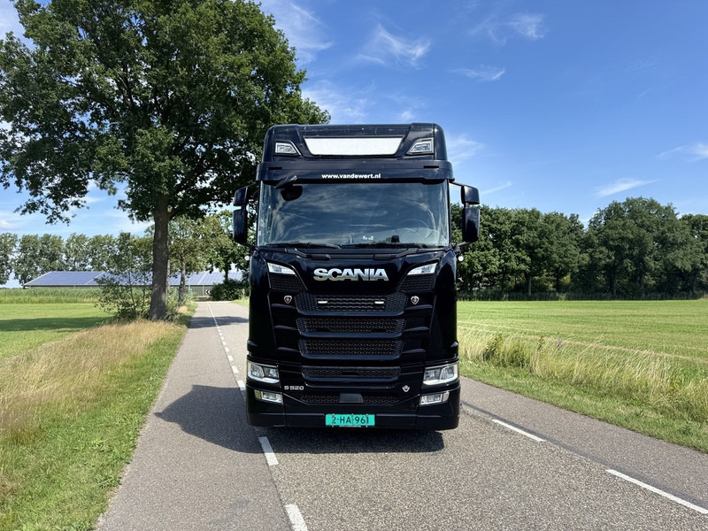 Scania S520 V8 4x2 Full Air - Automaat - Retarder - Euro 6 - I Park Cool - 2018 - TUV 02-2026 - Tractor unit: picture 5 Scania S520 V8 4x2 Full Air - Automaat - Retarder - Euro 6 - I Park Cool - 2018 - TUV 02-2026 - Tractor unit: picture 5