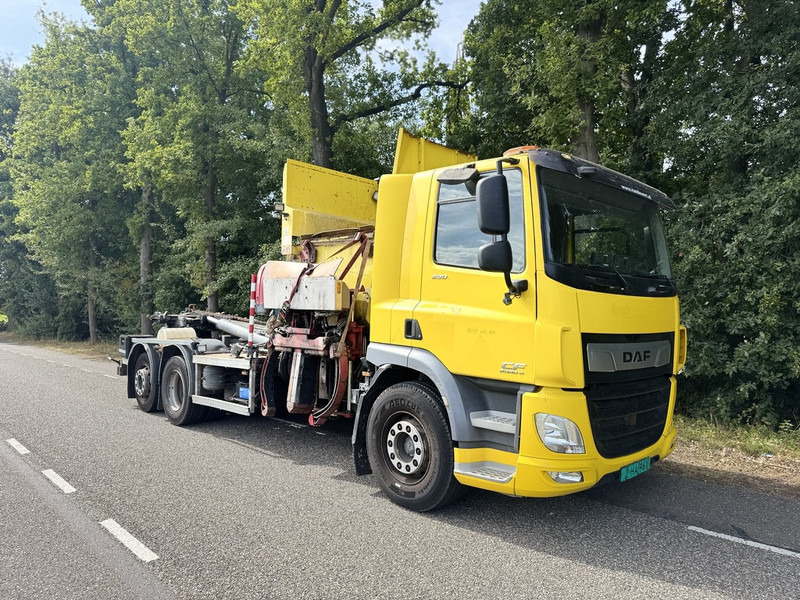 DAF CF 290 - Van: picture 2 DAF CF 290 - Van: picture 2