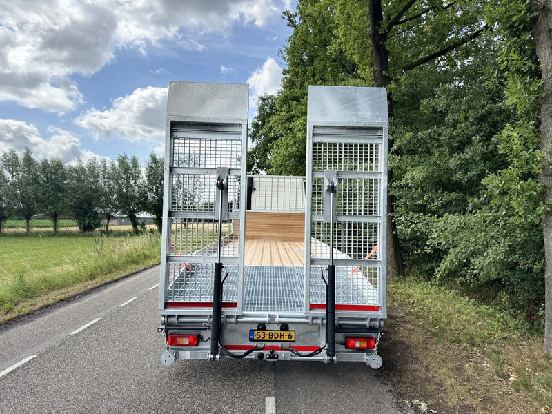 Volvo FM 420 6X2 Machine Transporter / Oprij Vrachtwagen 2013 / EURO 6 / 550DKM / APK 7-26 / Steering Wheel - Autotransporter truck: picture 5 Volvo FM 420 6X2 Machine Transporter / Oprij Vrachtwagen 2013 / EURO 6 / 550DKM / APK 7-26 / Steering Wheel - Autotransporter truck: picture 5