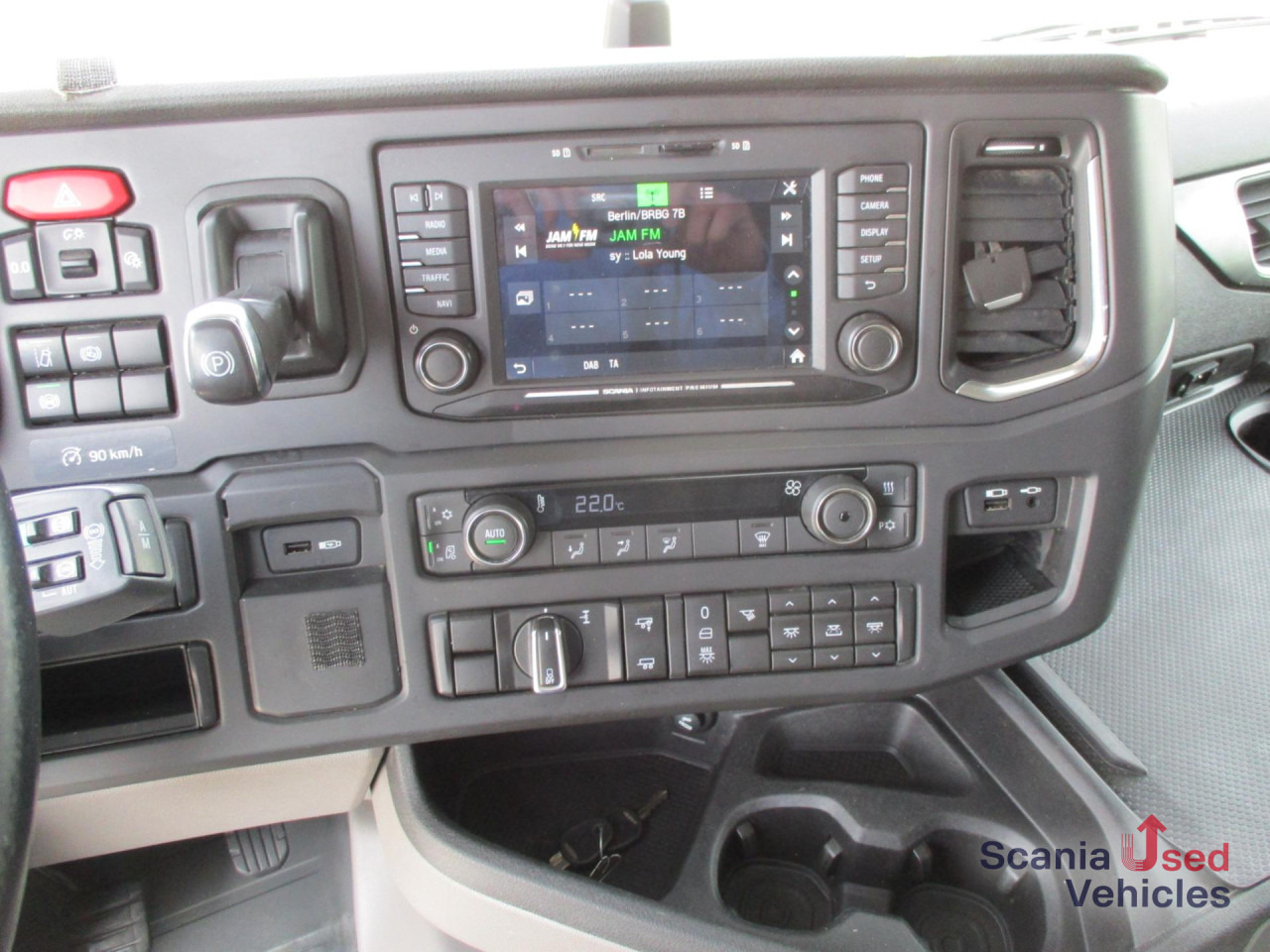 SCANIA R 450 A4x2NA / Hydraulikanlage - Tractor unit: picture 2 SCANIA R 450 A4x2NA / Hydraulikanlage - Tractor unit: picture 2