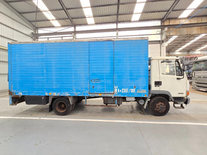 DAF AE45 / LAMMES - LAMMES / BLATT - BLATT / SPRING - SPRING - Box truck: picture 4 DAF AE45 / LAMMES - LAMMES / BLATT - BLATT / SPRING - SPRING - Box truck: picture 4
