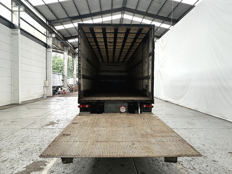 DAF LF 55.220 AE45 LAMMES/LAMMES - BLATT / BLATT - Box truck: picture 4 DAF LF 55.220 AE45 LAMMES/LAMMES - BLATT / BLATT - Box truck: picture 4