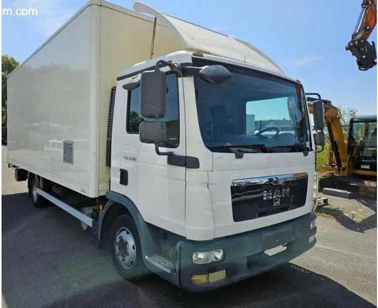 MAN TGL 8.180 met/avec/mit RINGFEDER / 203527 km - Box truck: picture 1 MAN TGL 8.180 met/avec/mit RINGFEDER / 203527 km - Box truck: picture 1
