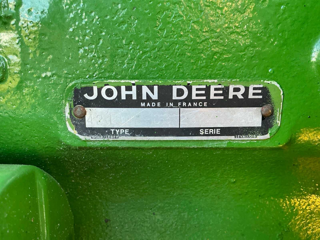Farm tractor 1977 JOHN DEERE 2030S ALL-WHEEL DRIVE FARM TRACTOR: picture 31