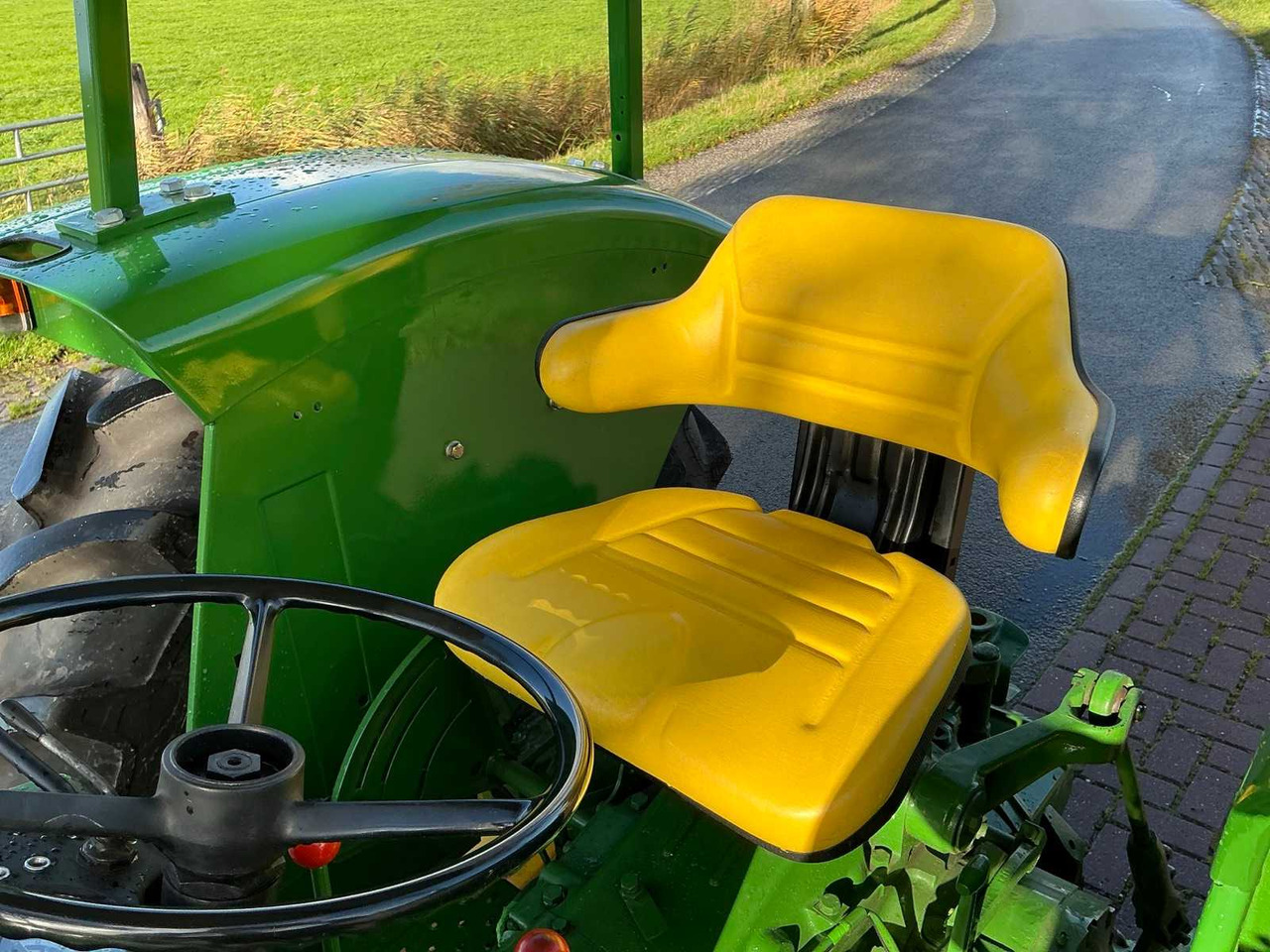 Farm tractor 1977 JOHN DEERE 2030S ALL-WHEEL DRIVE FARM TRACTOR: picture 26