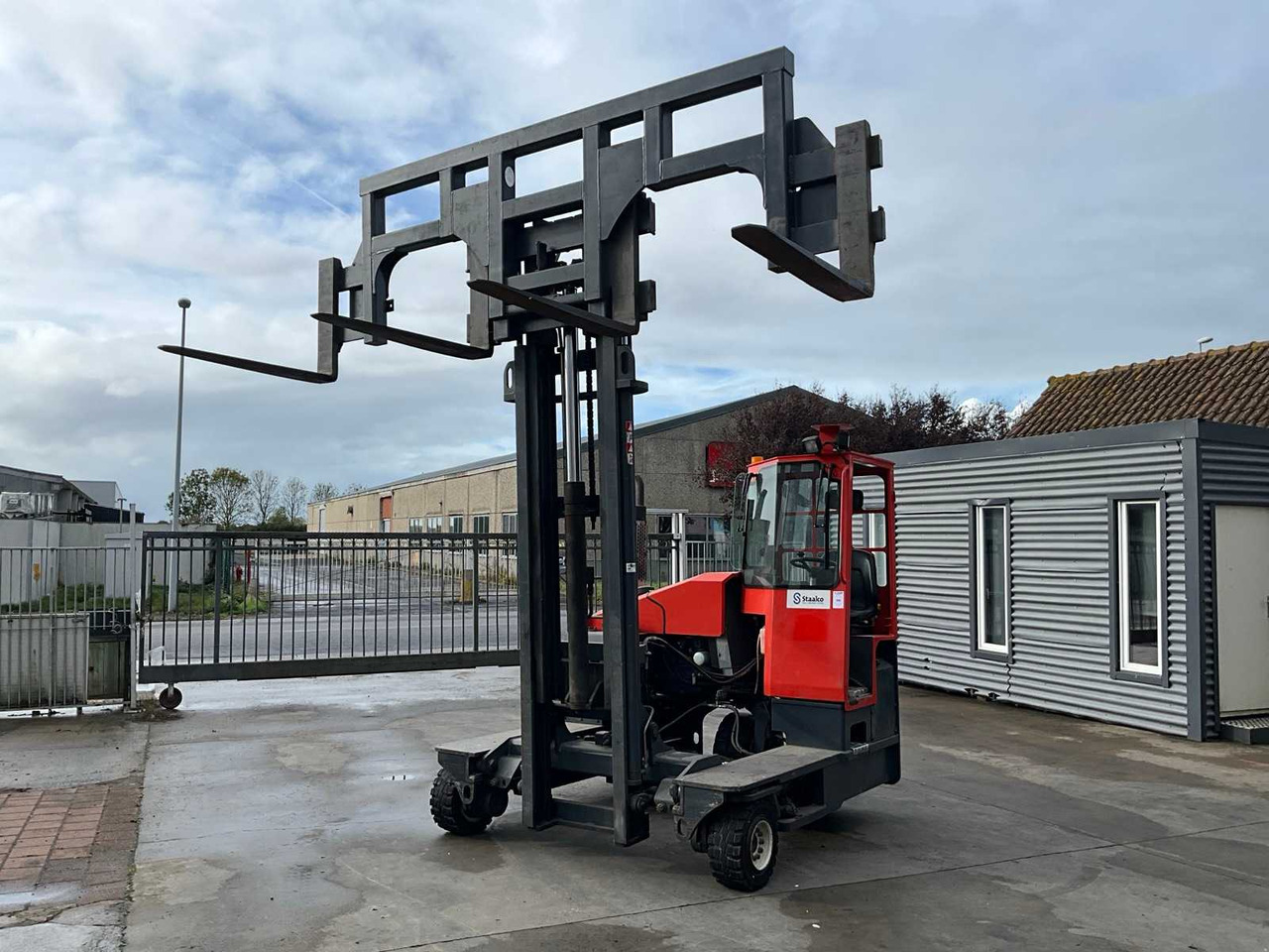 2001 COMBILIFT 4500 FORKLIFT 4-WAY - Forklift: picture 2 2001 COMBILIFT 4500 FORKLIFT 4-WAY - Forklift: picture 2