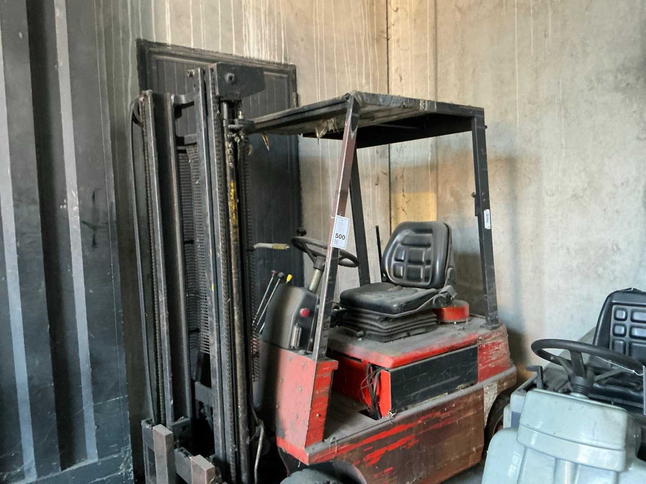 2002 MORA EP 18 FORKLIFT TO BE OVERHAULED - Forklift: picture 3 2002 MORA EP 18 FORKLIFT TO BE OVERHAULED - Forklift: picture 3