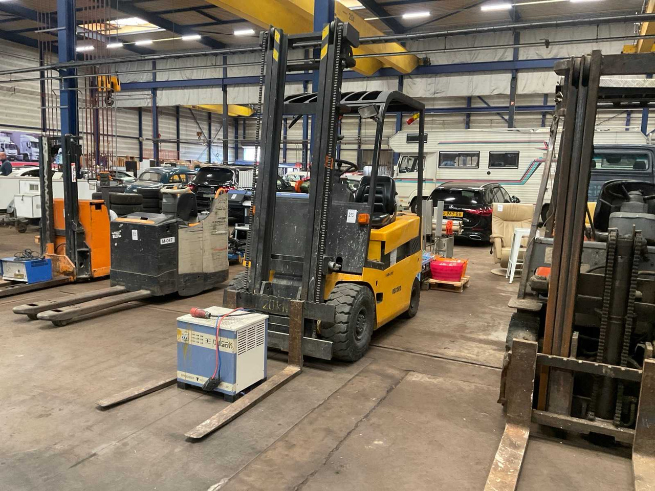 2006 BALKANCAR EV30-4020S FORKLIFT - Forklift: picture 2 2006 BALKANCAR EV30-4020S FORKLIFT - Forklift: picture 2