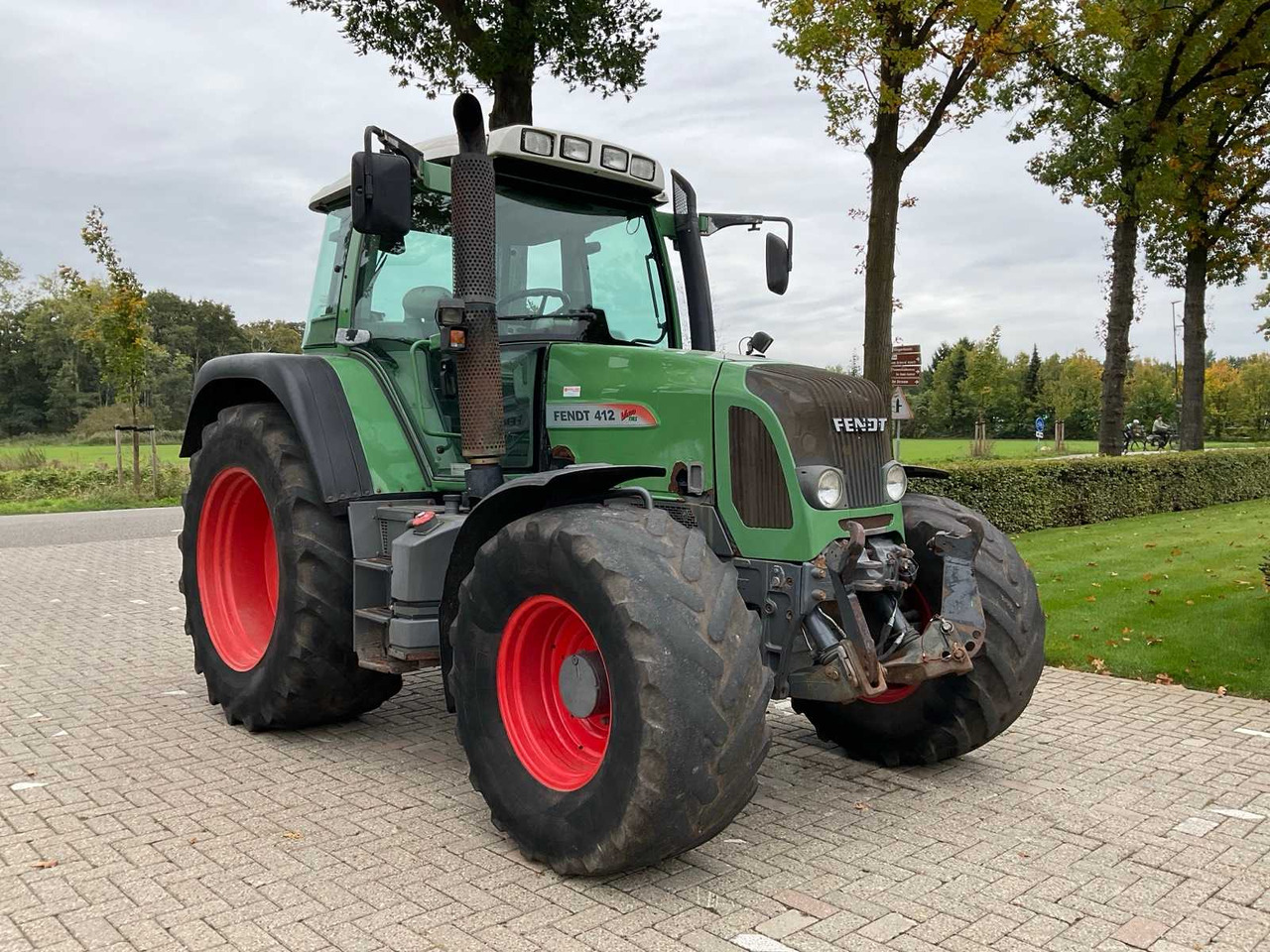 2008 FENDT 412 VARIO TMS ALL-WHEEL DRIVE AGRICULTURAL TRACTOR - Farm tractor: picture 3 2008 FENDT 412 VARIO TMS ALL-WHEEL DRIVE AGRICULTURAL TRACTOR - Farm tractor: picture 3