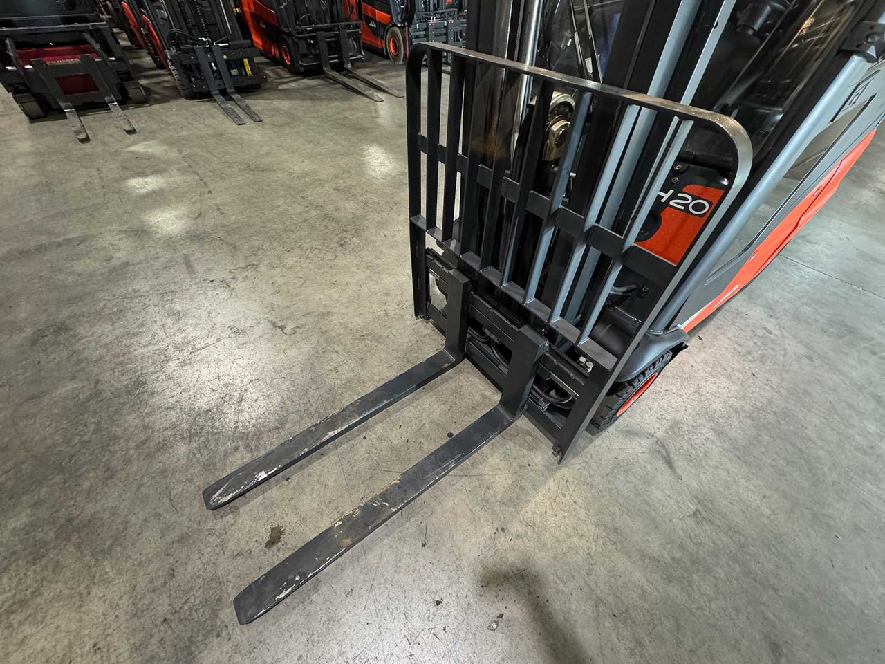 2008 SERVICE + UVV 10/2026 LINDE H20T 2,000KG TRIPLEX GAS FORKLIFT FORKLIFT 11,735 HOURS - Forklift: picture 5 2008 SERVICE + UVV 10/2026 LINDE H20T 2,000KG TRIPLEX GAS FORKLIFT FORKLIFT 11,735 HOURS - Forklift: picture 5