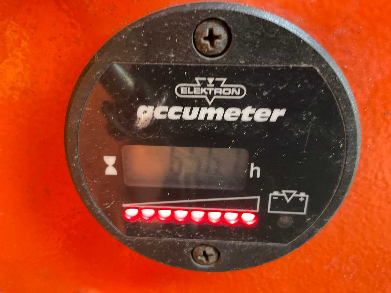 Aerial platform 2013 HOLLAND LIFT HL-11816 AERIAL PLATFORM: picture 12 Aerial platform 2013 HOLLAND LIFT HL-11816 AERIAL PLATFORM: picture 12