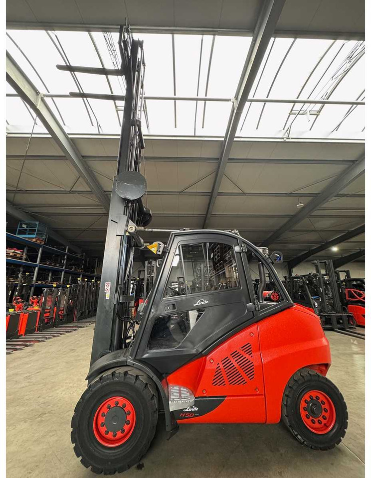 2015 LINDE H50D 5,000KG TRIPLEX 666CM 3+4TH VALVE DIESEL FORKLIFT FORKLIFT 15,862 HOURS. - Forklift: picture 3 2015 LINDE H50D 5,000KG TRIPLEX 666CM 3+4TH VALVE DIESEL FORKLIFT FORKLIFT 15,862 HOURS. - Forklift: picture 3