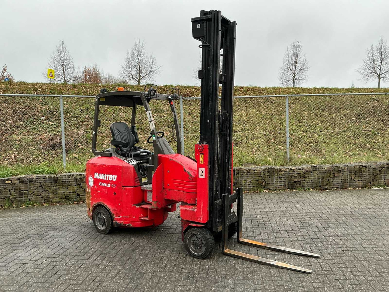 2018 MANITOU EMA1117 FORKLIFT - Forklift: picture 3 2018 MANITOU EMA1117 FORKLIFT - Forklift: picture 3
