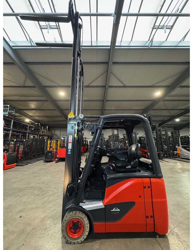 2019 SERVICE + UVV 12/2026 LINDE E16 1,600KG TRIPLEX ELECTRIC FORKLIFT 5,409 HOURS - Forklift: picture 4 2019 SERVICE + UVV 12/2026 LINDE E16 1,600KG TRIPLEX ELECTRIC FORKLIFT 5,409 HOURS - Forklift: picture 4
