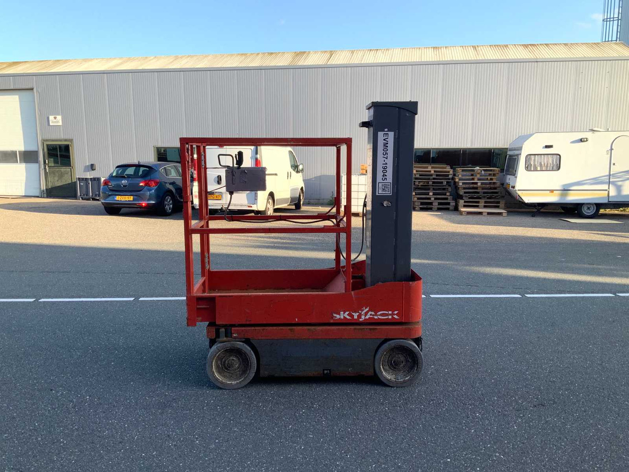 2019 SKYJACK SJ12 AERIAL PLATFORM - Aerial platform: picture 5 2019 SKYJACK SJ12 AERIAL PLATFORM - Aerial platform: picture 5