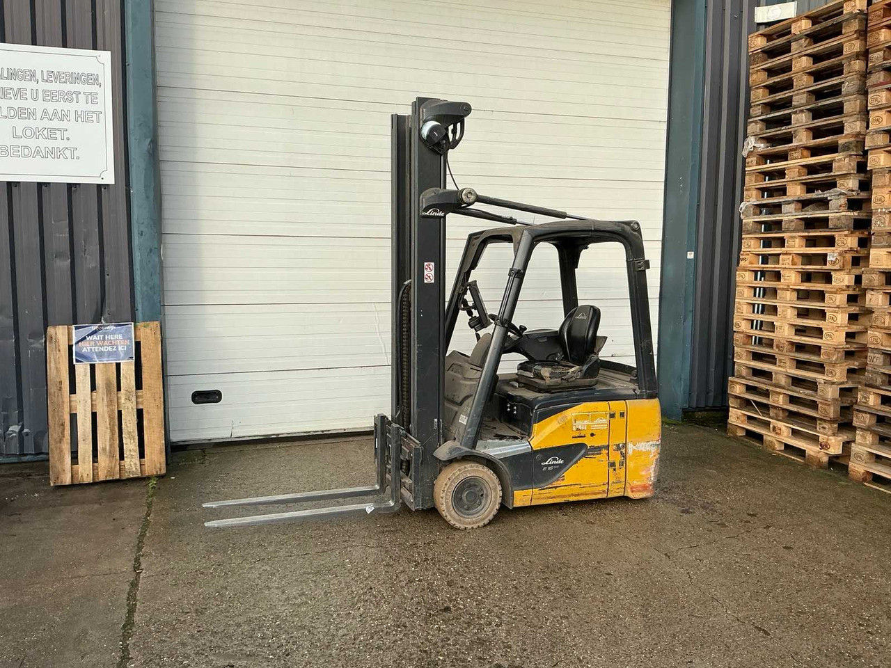 2020 LINDE E16C-02 EVO FORKLIFT TRUCK - Forklift: picture 1 2020 LINDE E16C-02 EVO FORKLIFT TRUCK - Forklift: picture 1