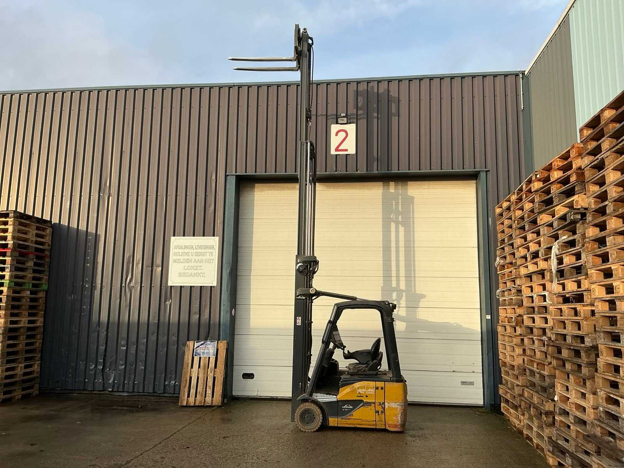 2020 LINDE E16C-02 EVO FORKLIFT TRUCK - Forklift: picture 4 2020 LINDE E16C-02 EVO FORKLIFT TRUCK - Forklift: picture 4