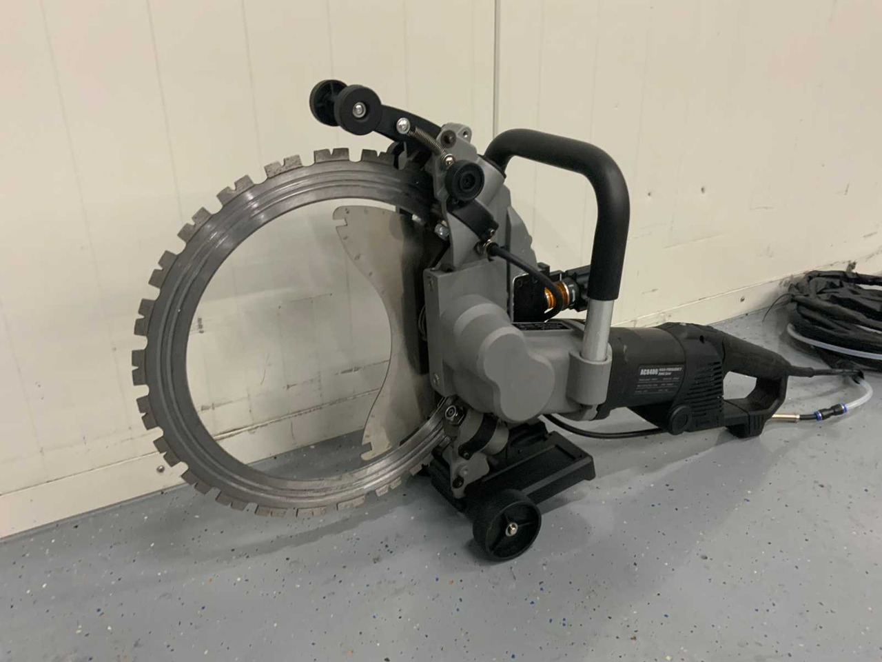 AC8400 - Concrete equipment: picture 2 AC8400 - Concrete equipment: picture 2