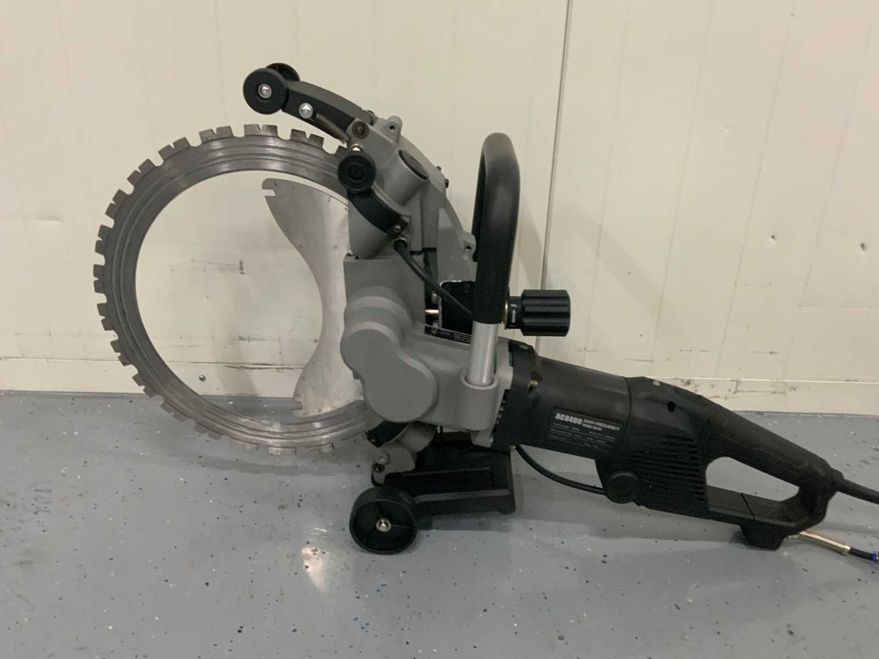 AC8400 - Concrete equipment: picture 4 AC8400 - Concrete equipment: picture 4