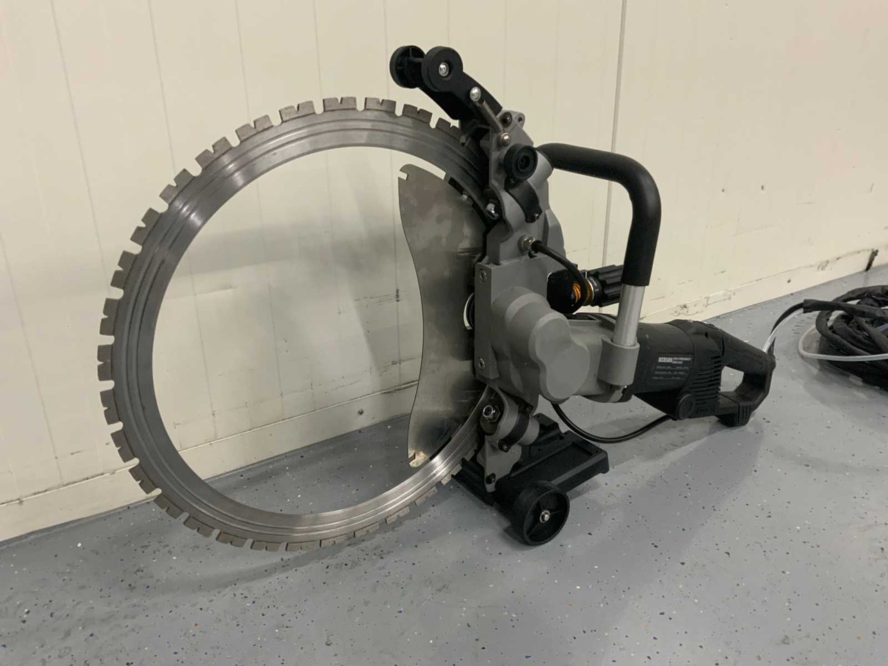 AC8500 - Concrete equipment: picture 4 AC8500 - Concrete equipment: picture 4