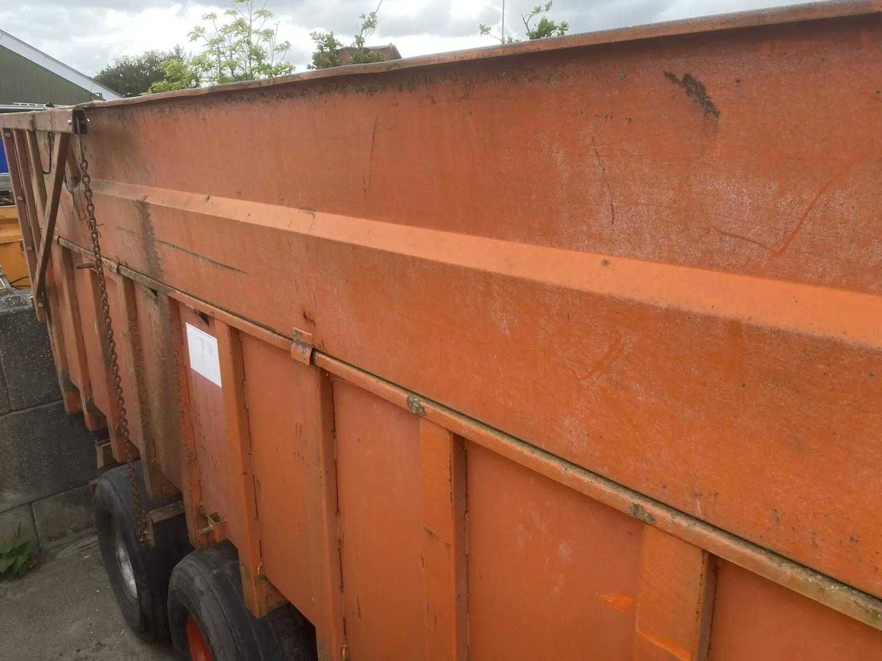 AJK AT 1115 V - Farm tipping trailer/ Dumper: picture 5 AJK AT 1115 V - Farm tipping trailer/ Dumper: picture 5