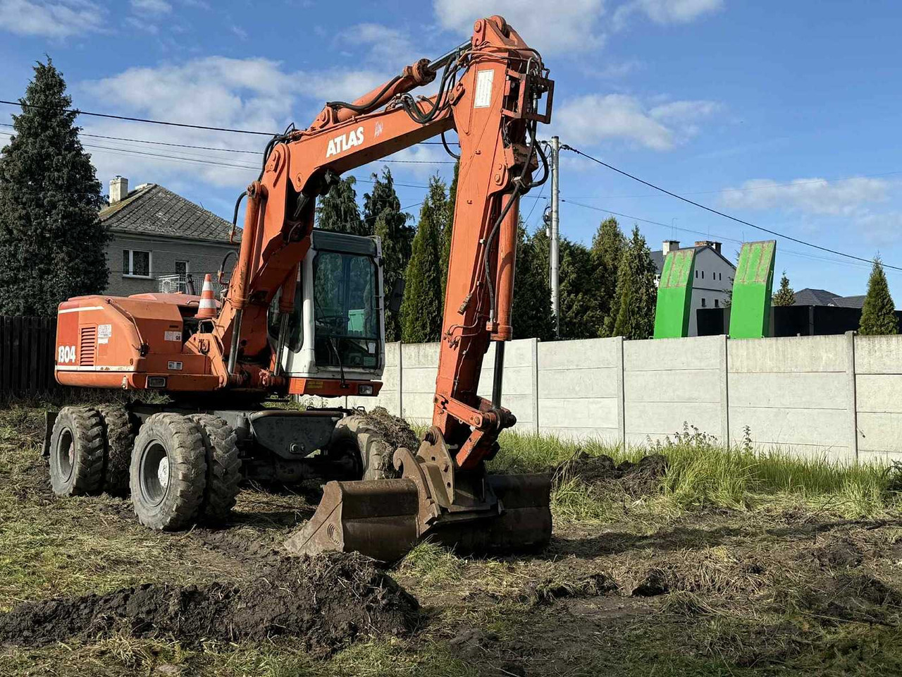 ATLAS 1304 WHEELED EXCAVATOR - Wheel excavator: picture 2 ATLAS 1304 WHEELED EXCAVATOR - Wheel excavator: picture 2